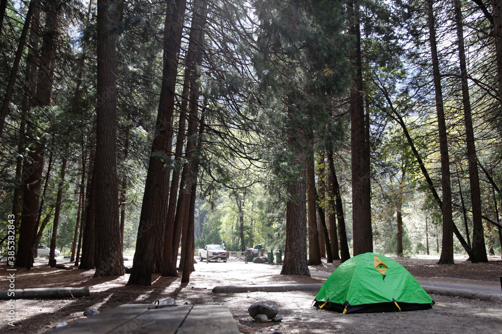 ヨセミテ国立公園内のキャンプ場