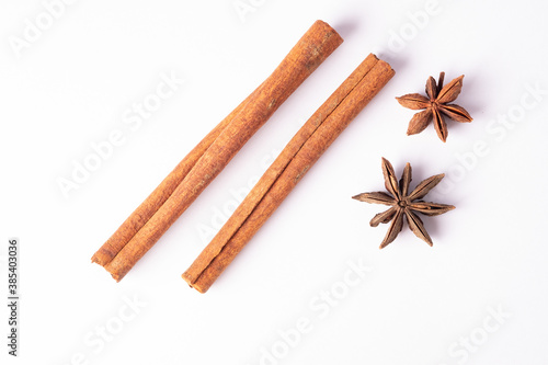 Cinnamon and Star anise reality in isolated with clipping path.
