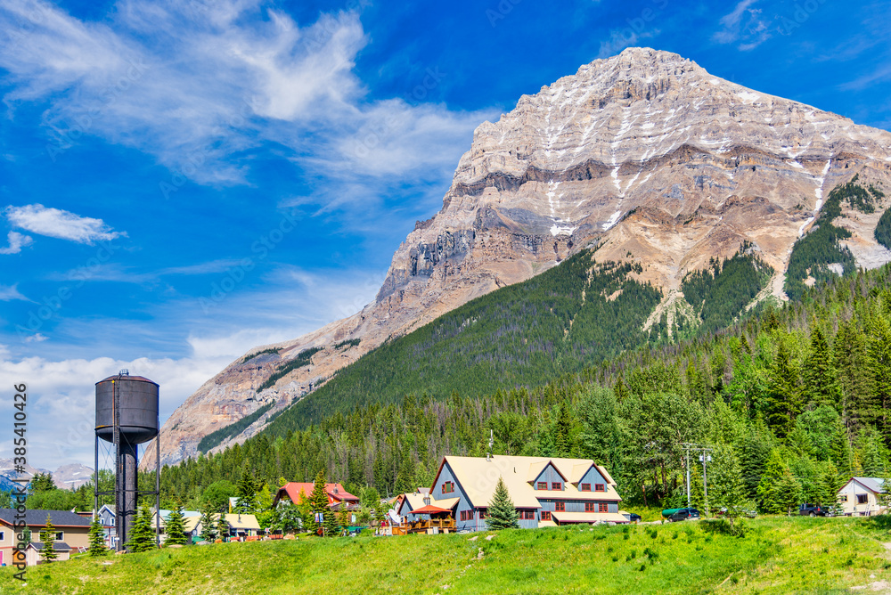 Canadian Rocky Mountain views in the summer time