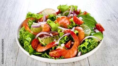 Wallpaper Mural shrimp salad with lettuce, tomato and onion Torontodigital.ca