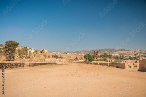 Jerash Ruins, Amman, Jordan © wambliv