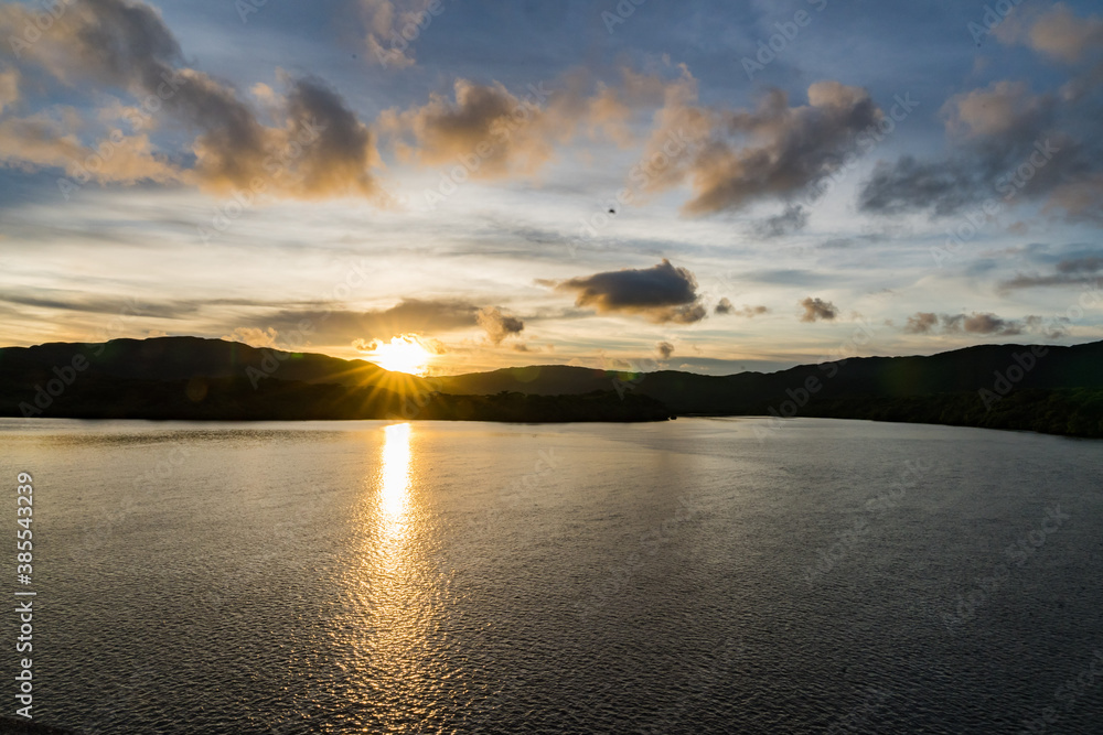 Naklejka premium 西表島 夕焼け
