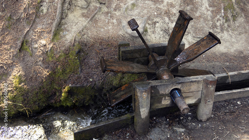Moulin sur un ruisseau 