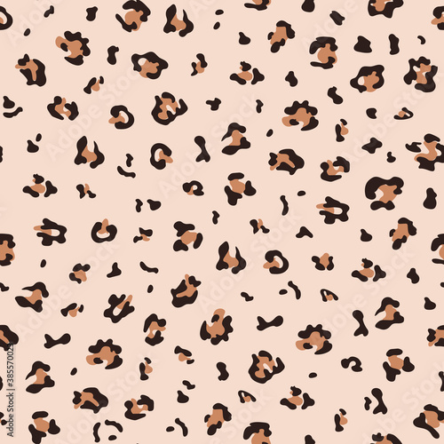 Seamless leopard pattern print for vector © Olha
