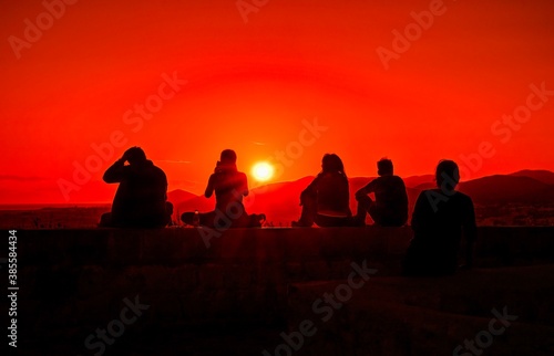 fabuleux coucher de soleil depuis les remparts d'Ibiza 