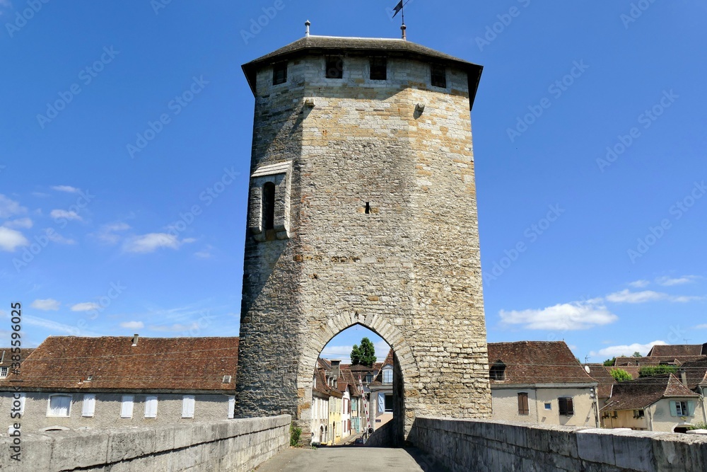 La tour du Pont-Vieux à Orthez