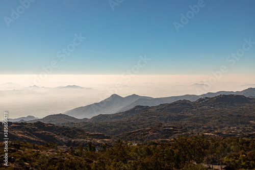 beautyful view of aravali mountain range at a height of 1722 meters (5676 feet), Guru Shikhar temple