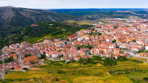 Fototapeta Naklejka Na Ścianę i Meble -  Panoramic view from the drone on the city Soria. Spain