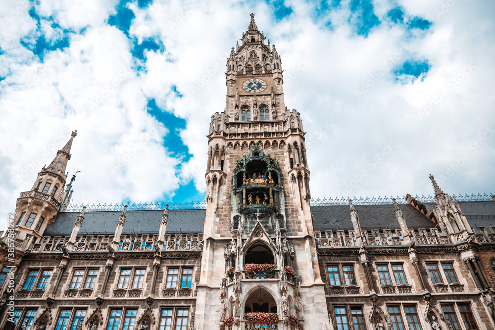 Fototapeta premium Mary's Square (Our Lady's Square) in Munich, Germany