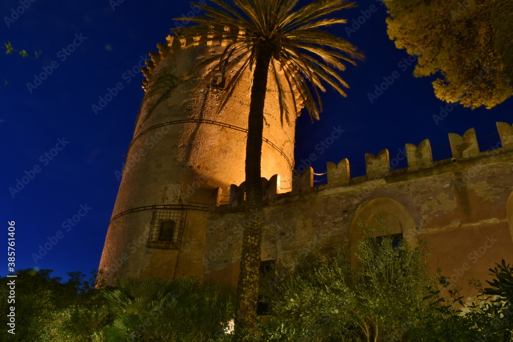 Castello di Solanto, realizzato nell'antica tonnara di s. Flavia . Palermo, Sicilia. Sud Italia