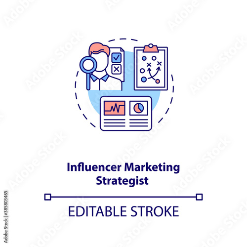Influencer marketing strategist concept icon. Building strategy idea thin line illustration. Working with data. Content marketing. Vector isolated outline RGB color drawing. Editable stroke