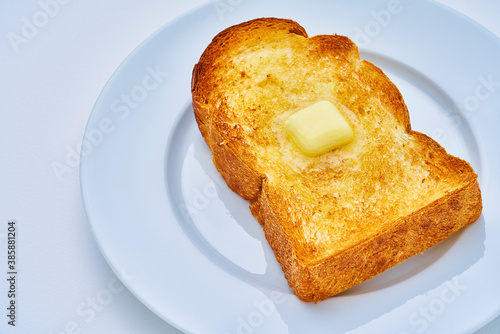 トースト　バター　とろける