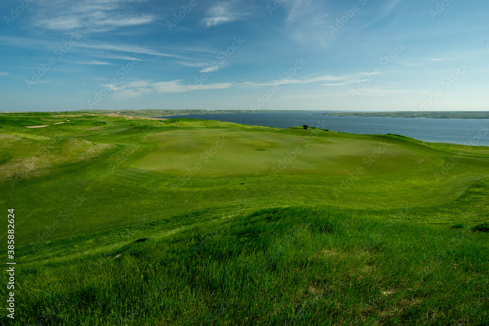 Fototapeta premium Golf course on the water