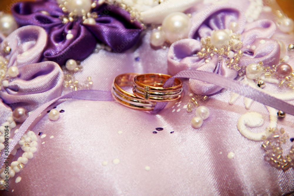 beautiful gold wedding rings on the pillow beautiful gold wedding rings on the pillow
