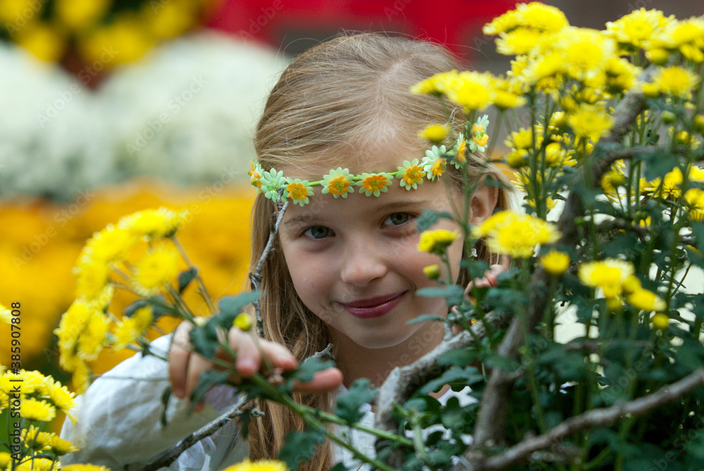 Alina Dunkel als Modell für Werbebilder zur Lahrer Chrysanthema. Alina Dunkel als Modell für Werbebilder zur Lahrer Chrysanthema.