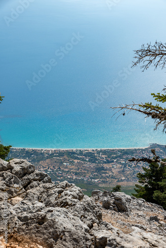 Fototapeta Naklejka Na Ścianę i Meble -  Panorama of the island of Cefalonia in Greece