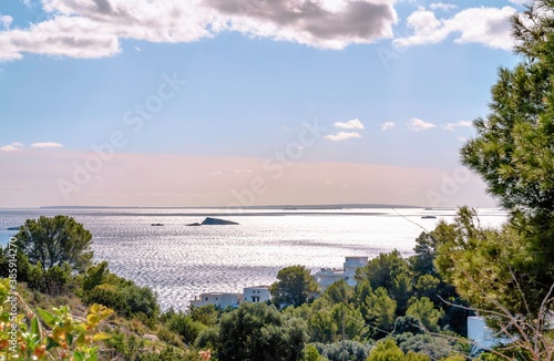 une île au loin