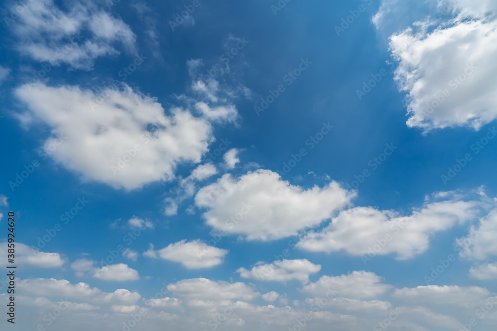 Obraz premium Blue sky and white clouds sky landscape