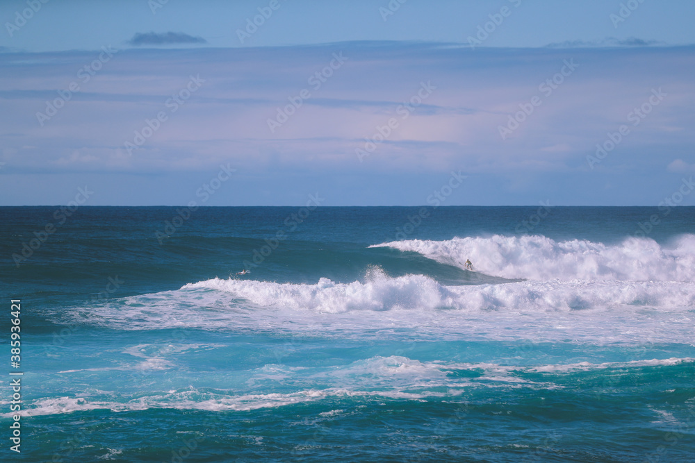 Waves on the North Shore in Winter, Oahu, Hawaii
