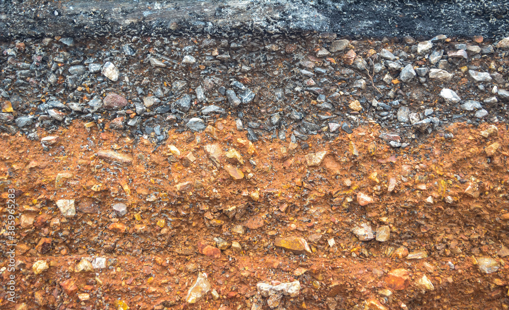 layer of asphalt road structure include laterite soil,skeletal soils