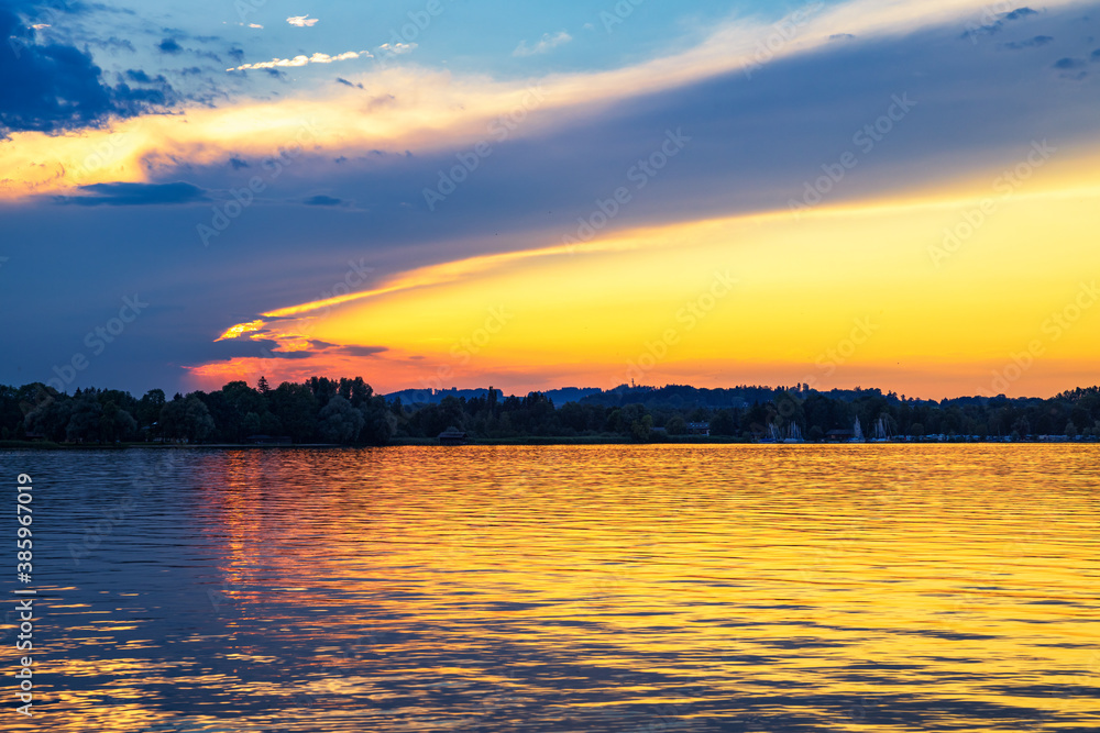 Fototapeta premium Majestic Lakes - Chiemsee