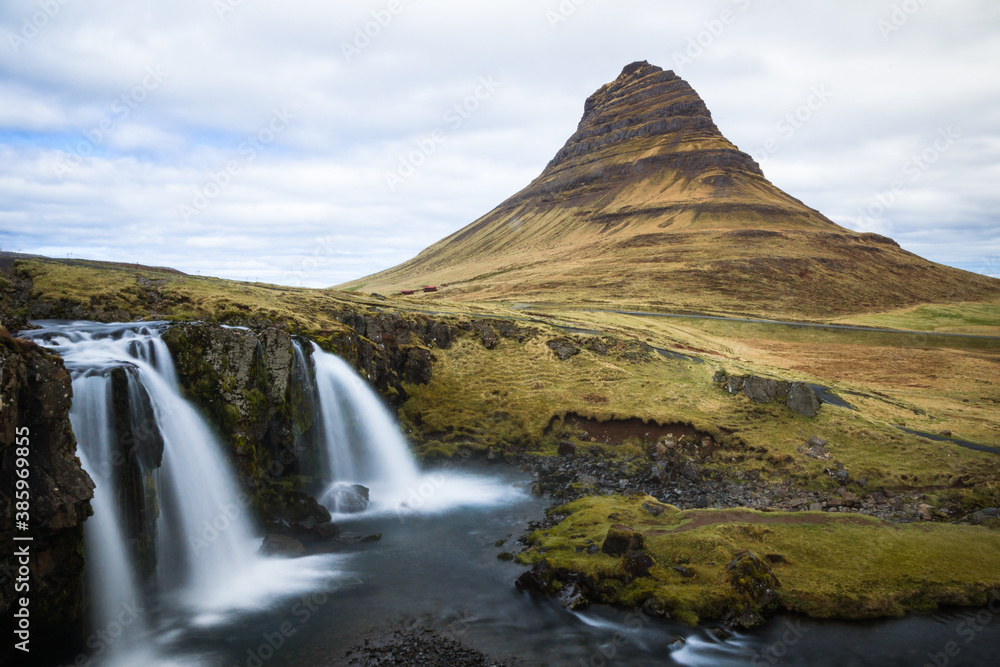 waterfall kirkjufellsfoss in iceland waterfall kirkjufellsfoss in iceland