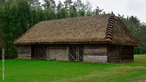 wooden barns from Podlasie in the vicinity of the city of Białystok in Podlasie in Poland © Jacek Sakowicz