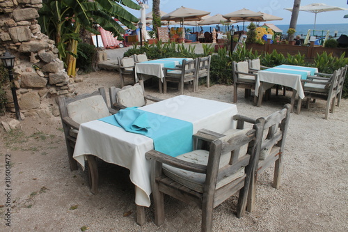 Fototapeta Naklejka Na Ścianę i Meble -  restaurant in the beach