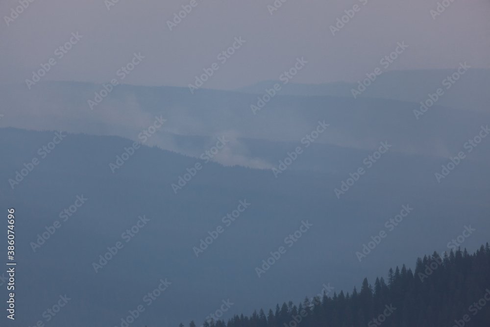 790 Fire in the Cascade Mountains