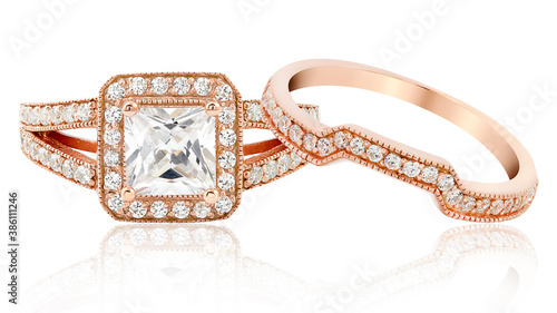 Rose gold Princess-cut Halo Diamond Engagement Ring Set isolated