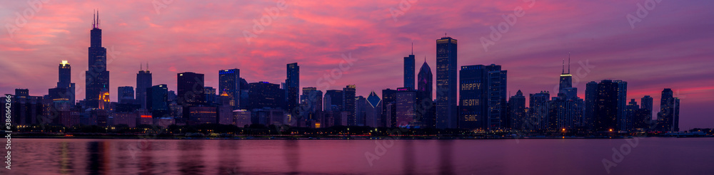 Chicago city skyline in the evening