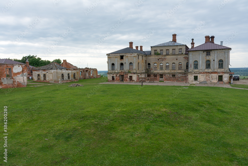 Manor house of the Priklonsky Rukavishnikovs on the banks of the Oka river in the Nizhny Novgorod region