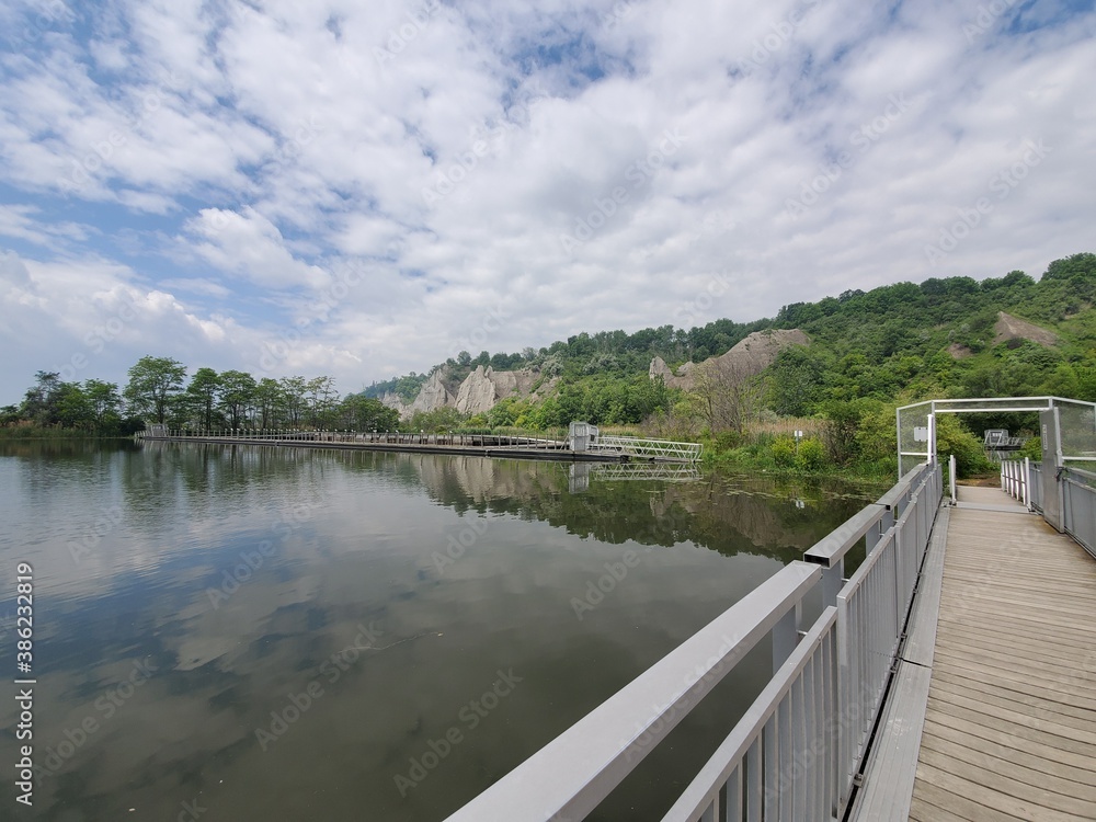 Fototapeta premium bridge over the river
