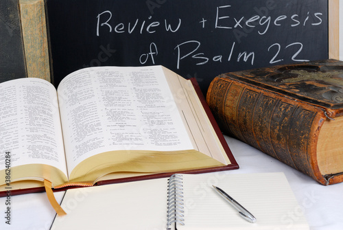 Canvas Print Bible study Homework with large books