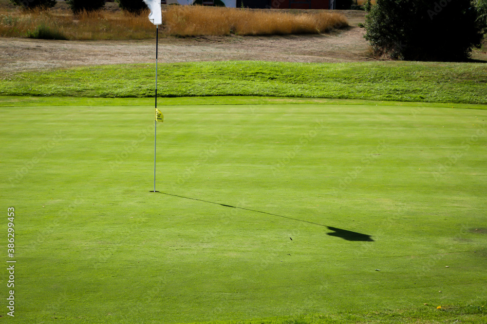 Impressionen vom Golfplatz. Golf der Sport der Konzentration und Technik. Impressionen vom Golfplatz. Golf der Sport der Konzentration und Technik.
