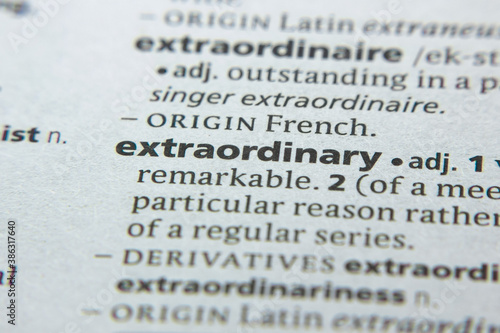 Slika na platnu Word or phrase Extraordinary in a dictionary.
