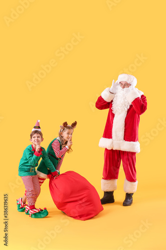 Naughty little elves with s...