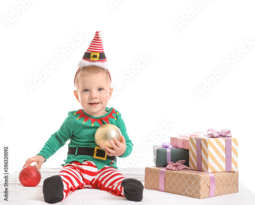 Cute little baby in Christm...