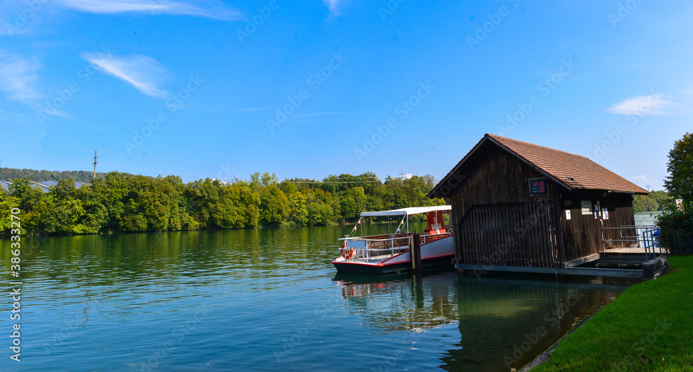 Der Rhein in Augst im Kanton Basel-Landschaft Der Rhein in Augst im Kanton Basel-Landschaft