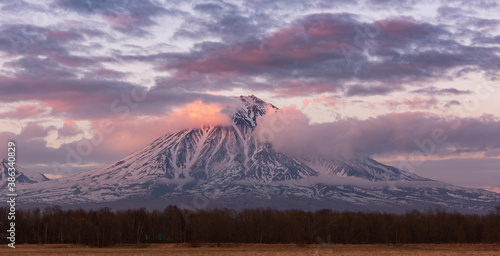 Photography Kamchatka, view of Koryaksky volcano at sunset