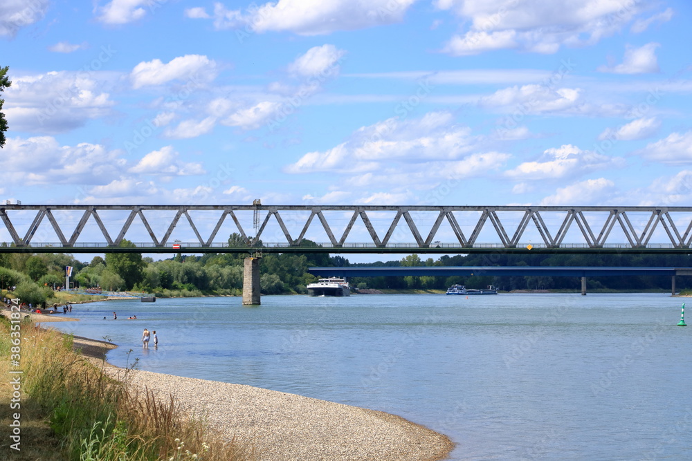 Fototapeta premium Inland shipping transport on the rhine river near germersheim