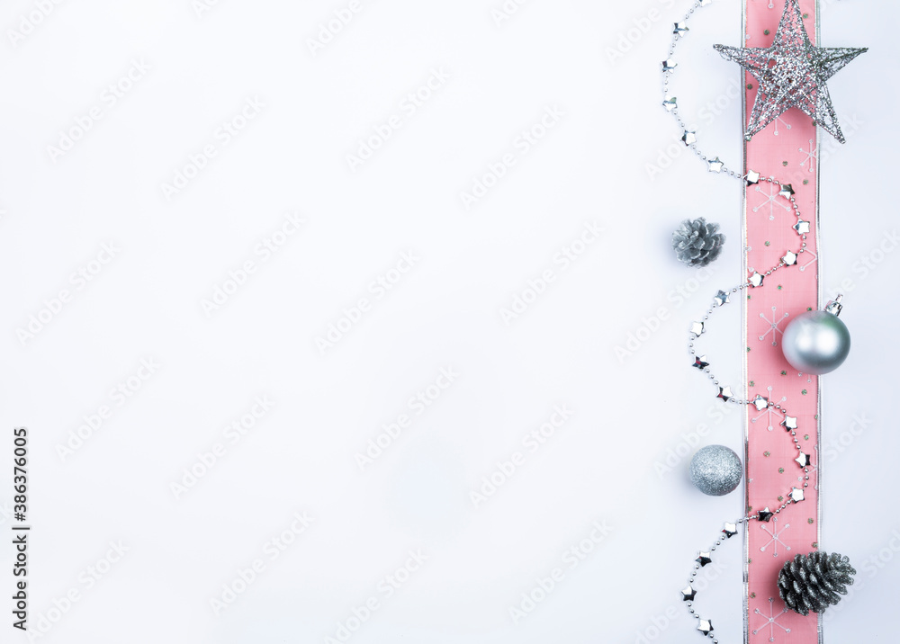 Fototapeta premium White background with side christmas composition and copyspace