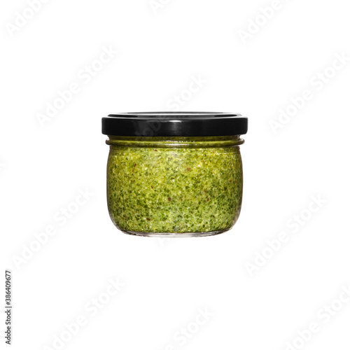 Italian basil pesto sauce 
