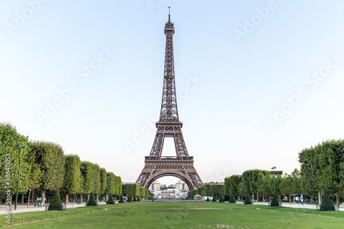 Eiffel Tower in Paris © Wieslaw