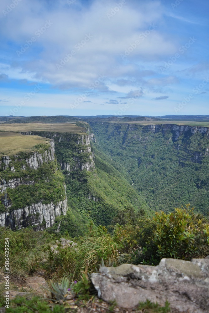 view from the top of the canyon