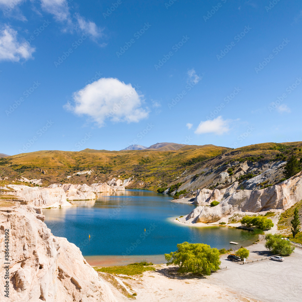 Obraz premium Blue Lake, St Bathans, Otago, New Zealand