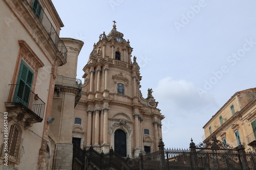 church of st mary of the holy sepulchre © Stemoir