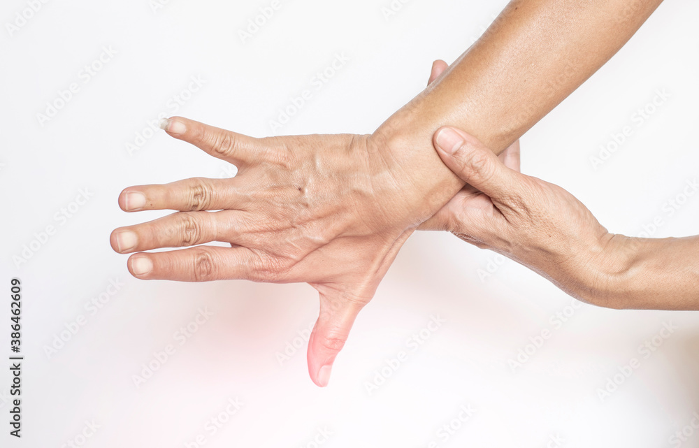 Symptoms of the affected person Hand problems with pain in the joints, bones, muscles.