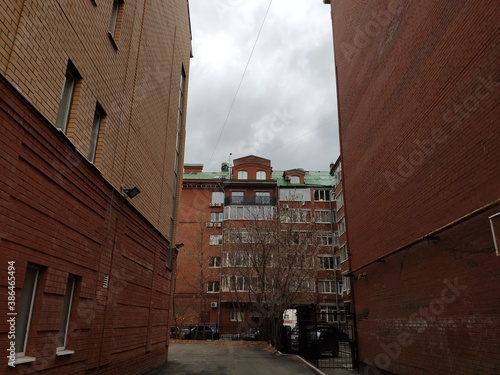 The yard of a building on Permskaya street in Perm