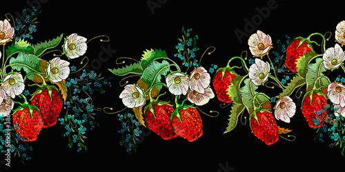 Strawberry plant with leaves, berries and flower. Horizontal seamless pattern. Fashion template for clothes, textiles and t-shirt design. Embroidery. Summer floral art